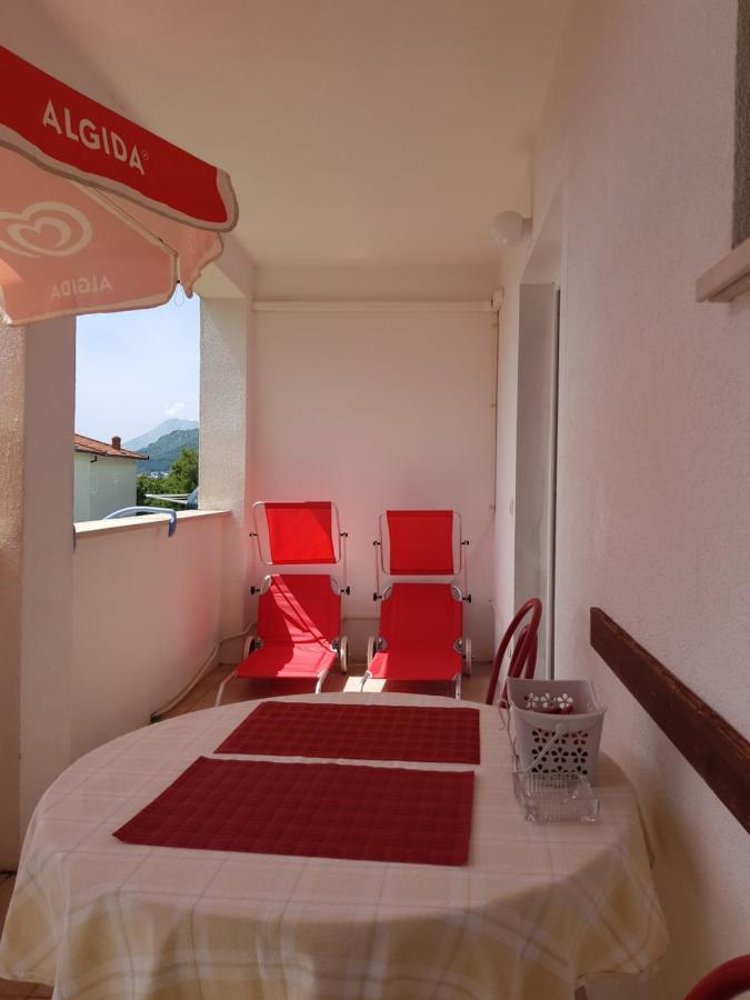 Apartmani Laguna Gradac  Bagian luar foto